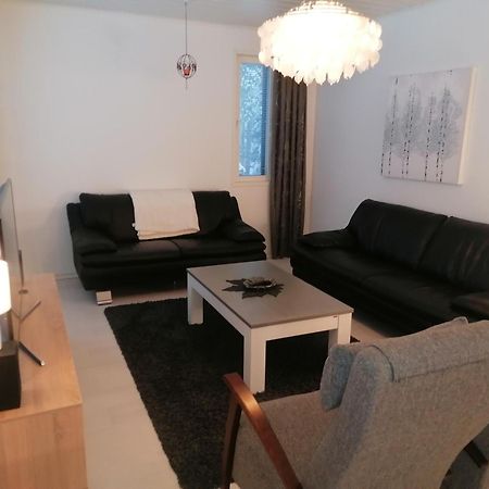 Majoituspalvelu Nurmi Apartment Oksapolku 2 B Deluxe Huoneisto 103M2 Рааге Екстер'єр фото